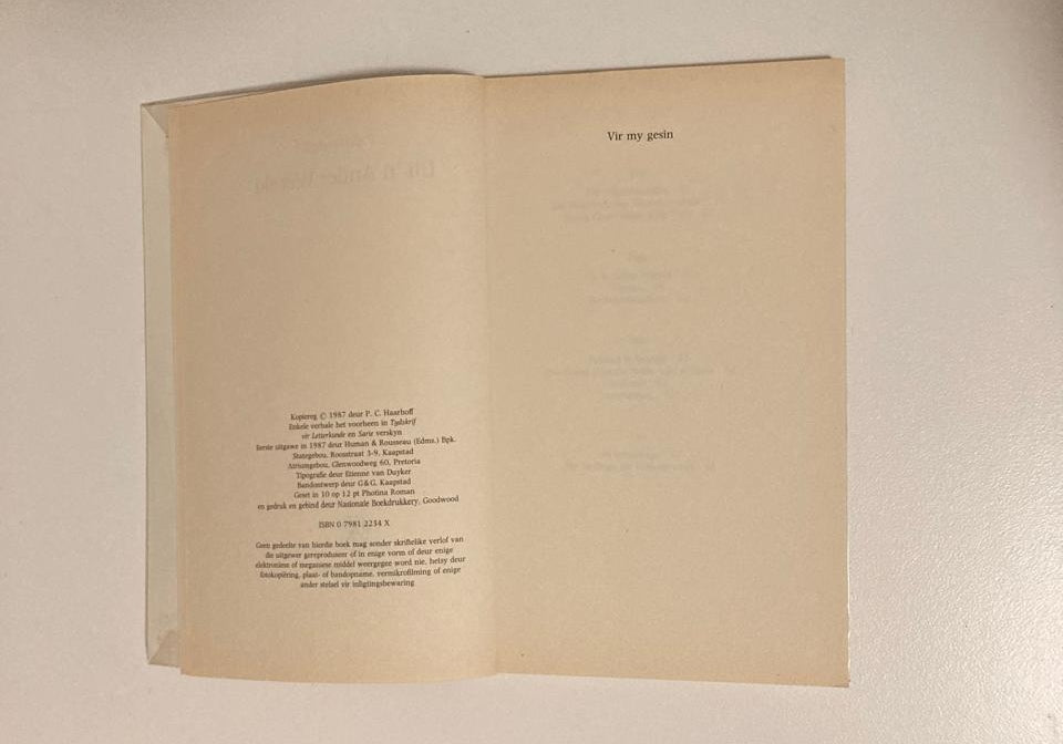 Uit ’n ander wêreld - P.C. Haarhoff (First edition)