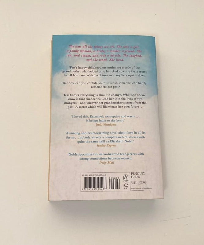 Love, Iris - Elizabeth Noble