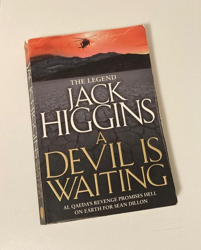 A devil is waiting - Jack Higgins (Sean Dillon #19)