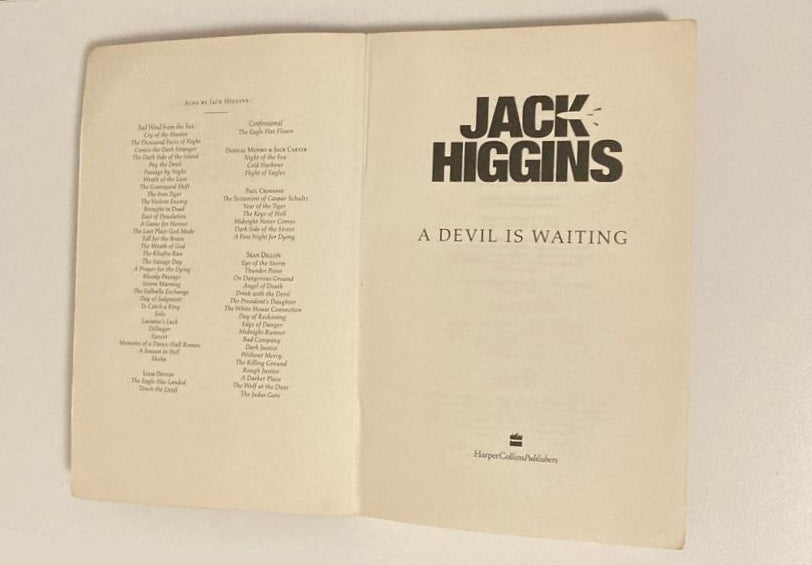 A devil is waiting - Jack Higgins (Sean Dillon #19)