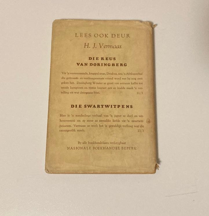 Uit oerwoud en vlakte - Sangiro