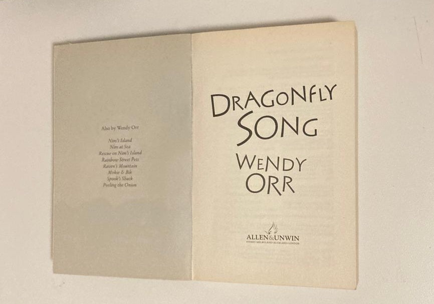 Dragonfly song - Wendy Orr (Minoan Wings #1)