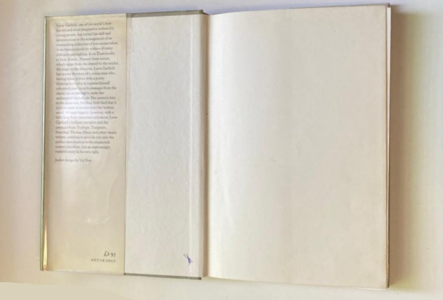 The book lovers: A sequence of love-scenes, chosen and arranged by Leon Garfield (First edition)