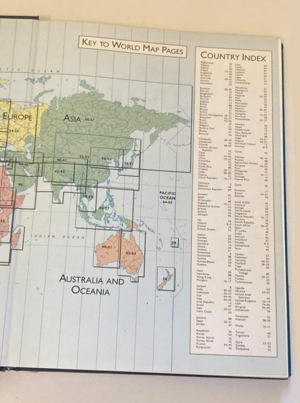 地図・旅行ガイド Atlas of the World EIGHTH EDITION Philip's world atlas & gazetteer - George Philip. Secondhand