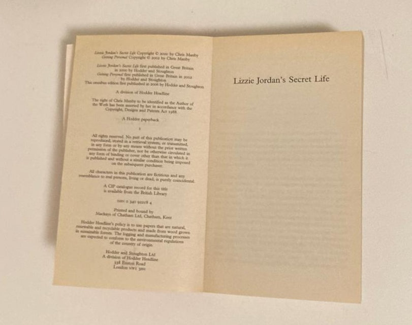 Lizzie Jordan's secret life / Getting personal - Chris Manby