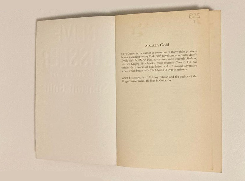 Spartan gold - Clive Cussler (Fargo Adventures #1; First UK edition)
