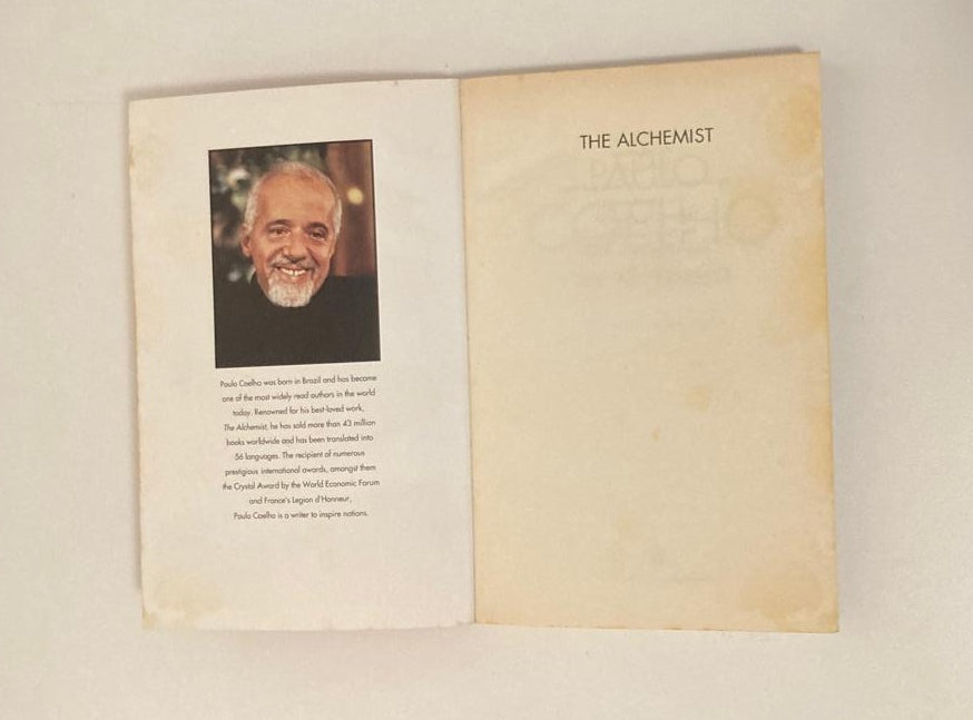 The alchemist - Paulo Coelho