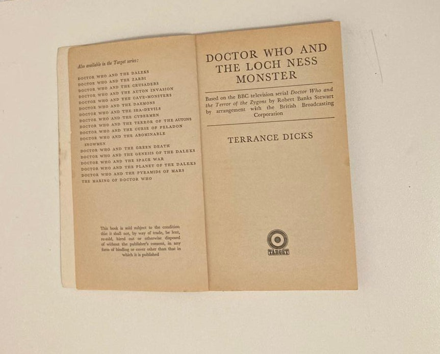 Doctor Who and the loch ness monster - Terrance Dicks (Doctor Who Target Books #40)
