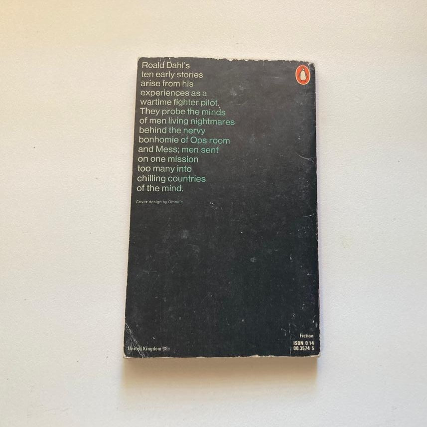 Over to you: Ten stories of flyers and flying - Roald Dahl