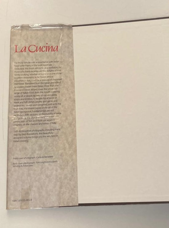 La cucina: The complete book of Italian cooking - Myra Street