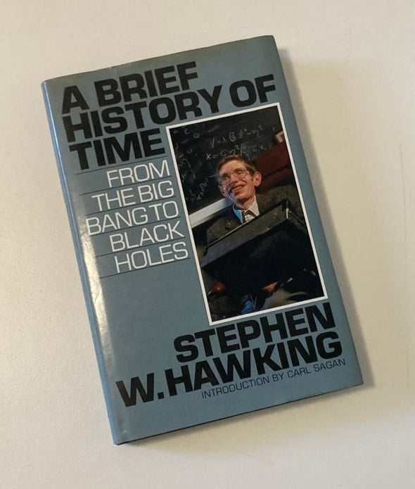 A brief history of time: From the big bang to black holes - Stephen W. Hawking