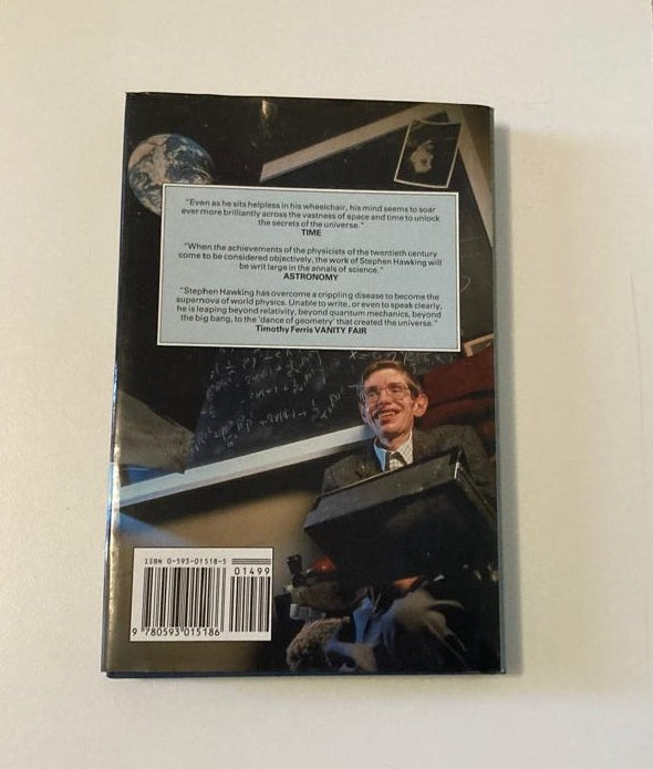 A brief history of time: From the big bang to black holes - Stephen W. Hawking