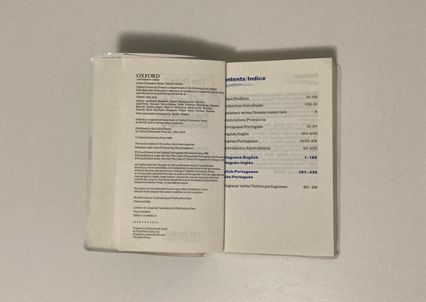 The Oxford Colour Portuguese Dictionary