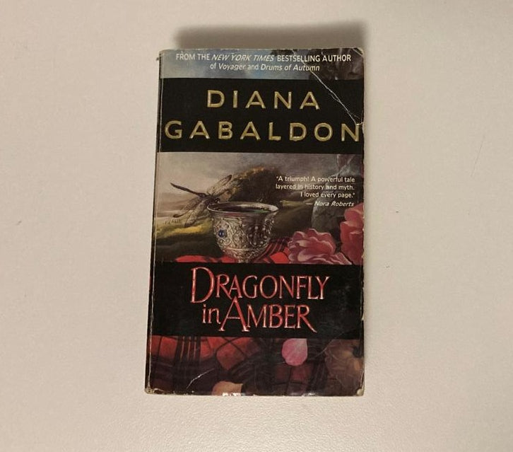 Dragonfly in amber - Diana Gabaldon (Outlander #2)