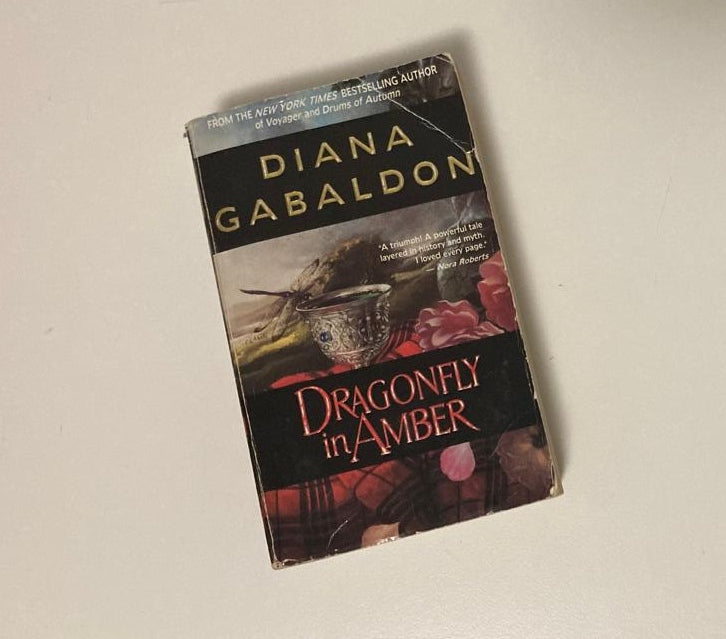 Dragonfly in amber - Diana Gabaldon (Outlander #2)