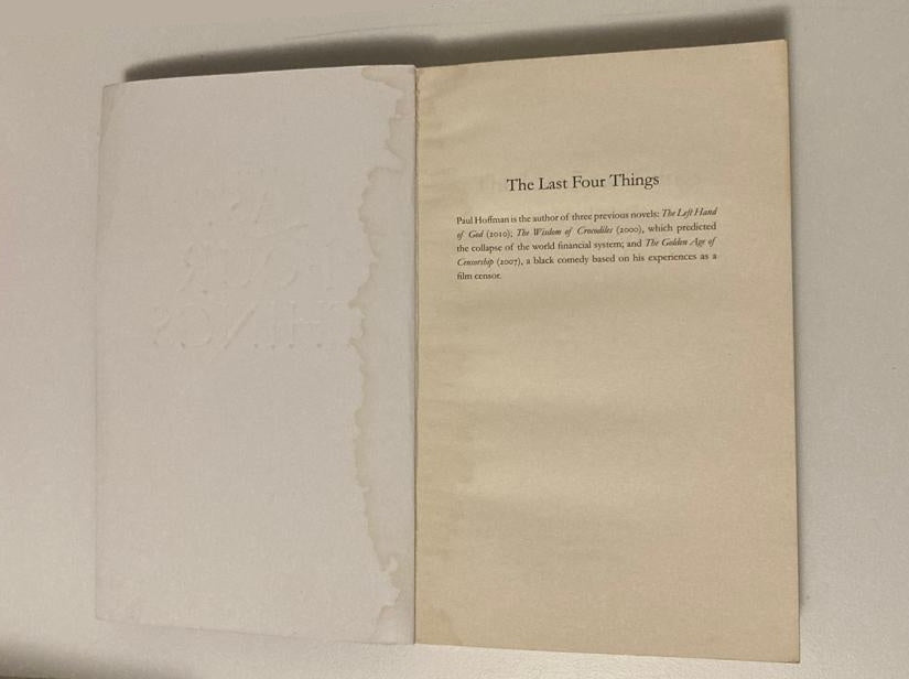 The last four things - Paul Hoffman (The Left Hand of God #2)