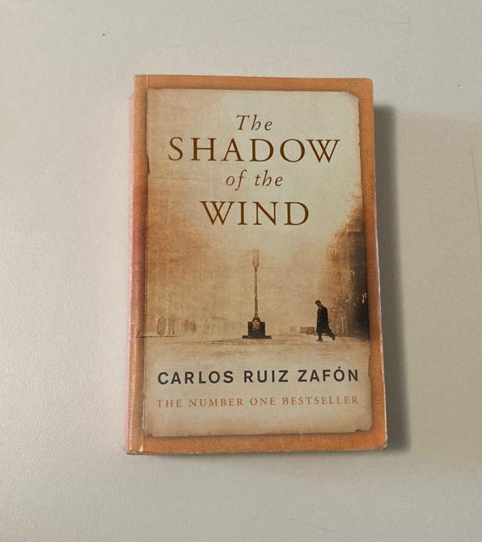 The shadow of the wind - Carlos Ruiz Zafón