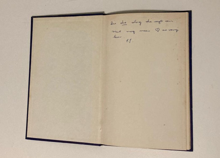 Otters in bronslaai - Antjie Krog (First edition)