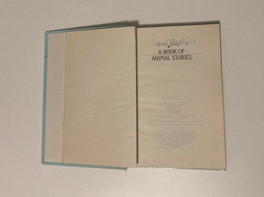 A book of animal stories - Enid Blyton