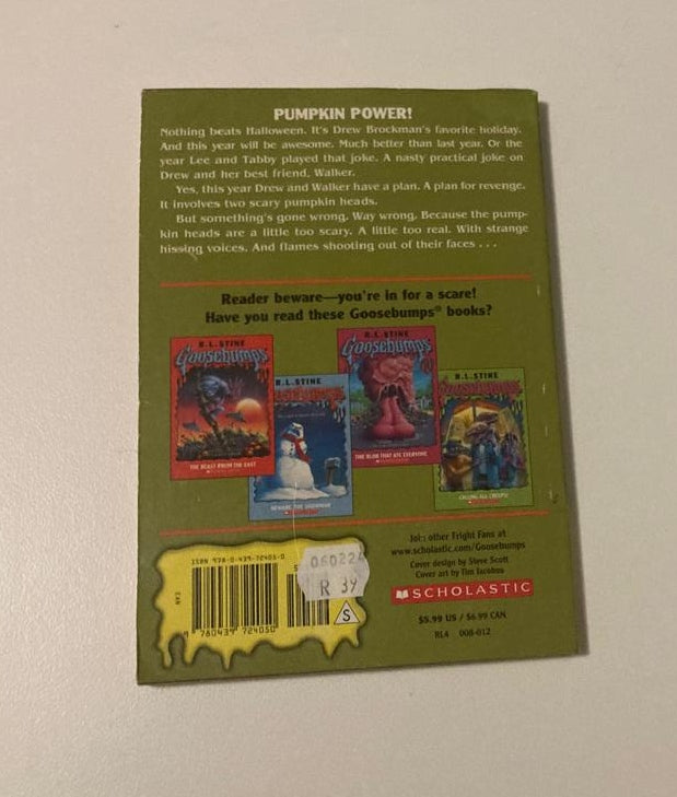 Attack of the Jack-O'-Lanterns - R.L. Stine (Goosebumps #48)