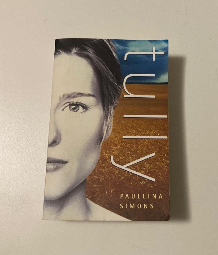 Tully - Paullina Simons
