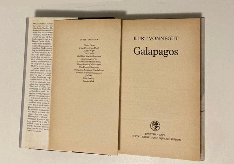 Galapagos - Kurt Vonnegut (First UK edition)