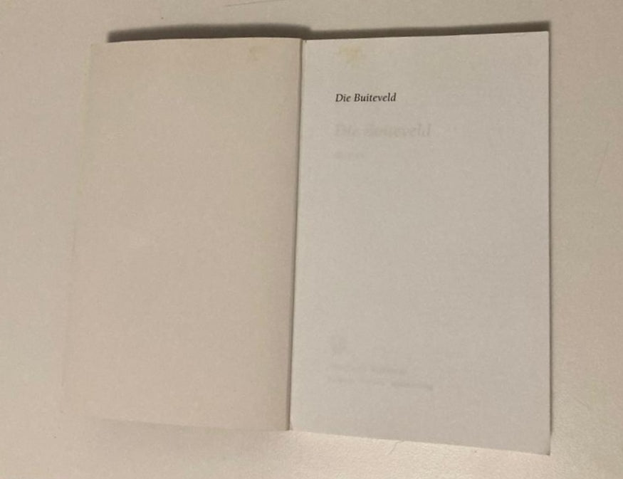 Die buiteveld - John Miles (First edition)