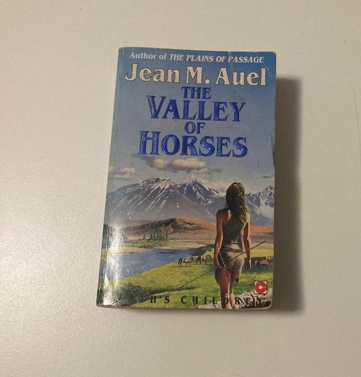 The valley of horses - Jean M. Auel (Earth's Children #2)