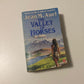 The valley of horses - Jean M. Auel (Earth's Children #2)