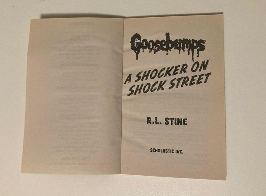 A shocker on Shock Street - R.L. Stine (Goosebumps #35)