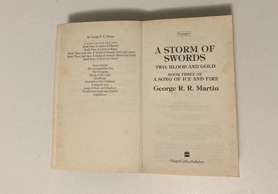 A storm of swords: 2. Blood and gold - George R.R. Martin (A Song of Ice and Fire #3, part 2)