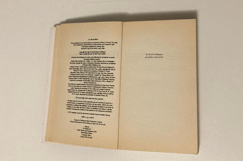 Hitler's willing executioners: Ordinary Germans and the Holocaust - Daniel Jonah Goldhagen