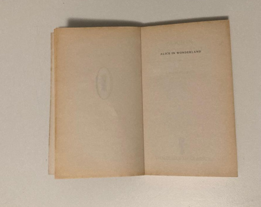 Alice in wonderland - Lewis Carroll