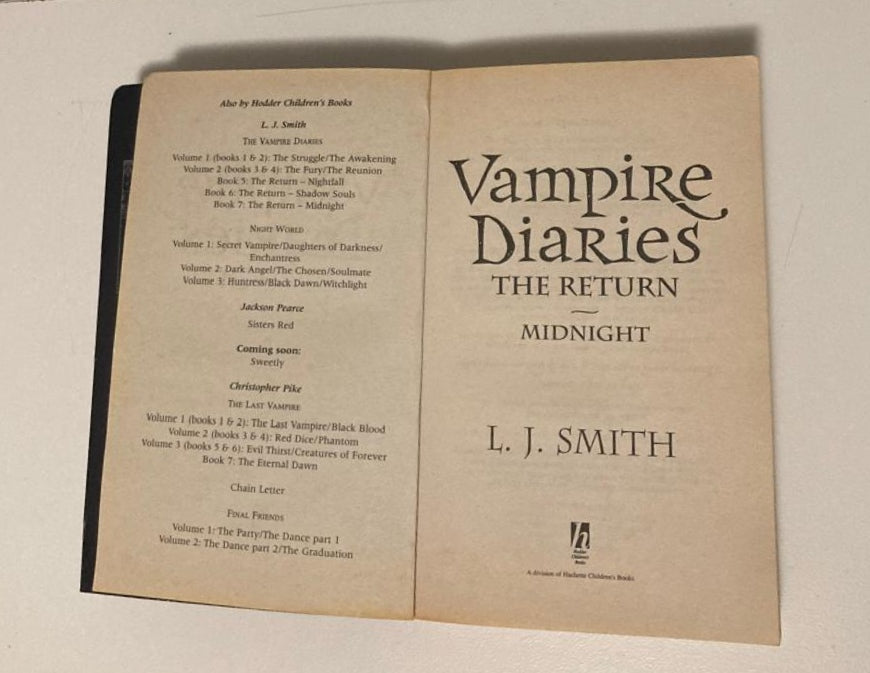 Midnight - L.J. Smith (The Vampire Diaries: The return #7)