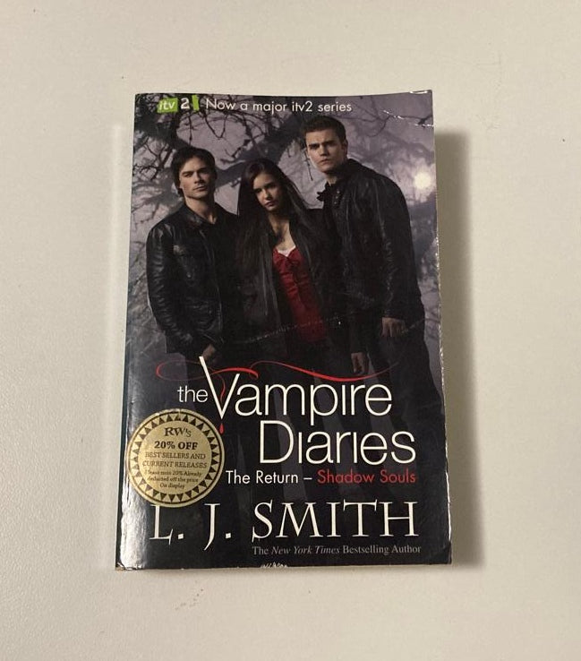 Shadow souls - L.J. Smith (The Vampire Diaries: The return #6)
