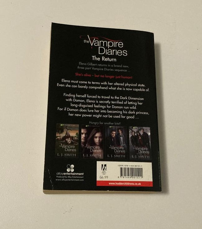 Shadow souls - L.J. Smith (The Vampire Diaries: The return #6)