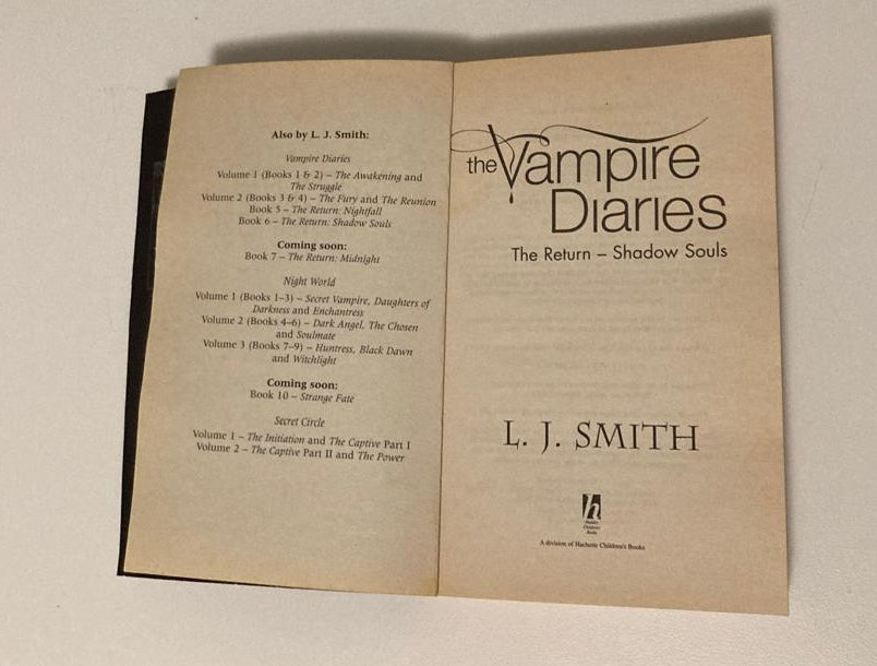 Shadow souls - L.J. Smith (The Vampire Diaries: The return #6)