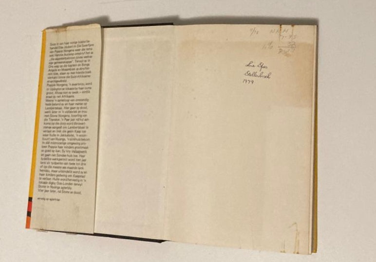 Die swerfjare van Poppie Nongena - Elsa Joubert (First edition)