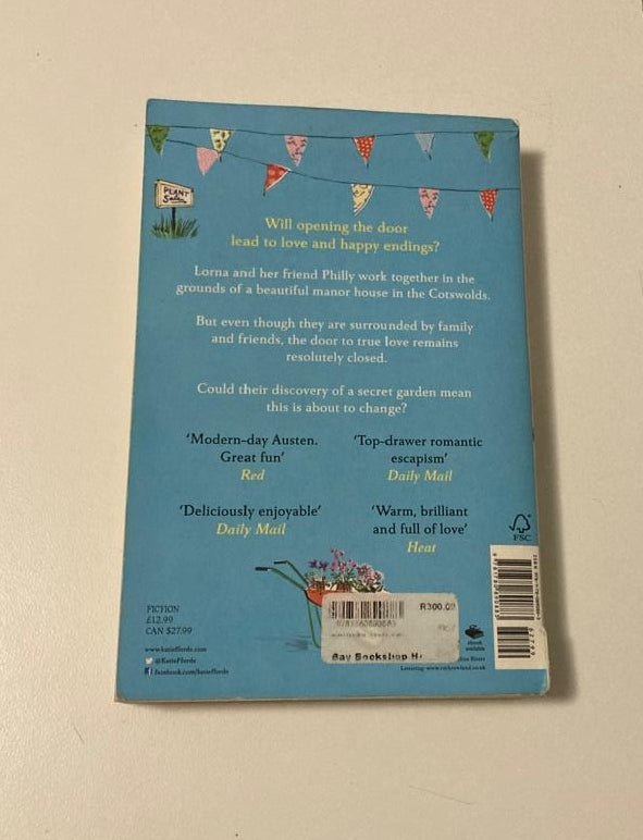 A secret garden - Katie Fforde (First edition)