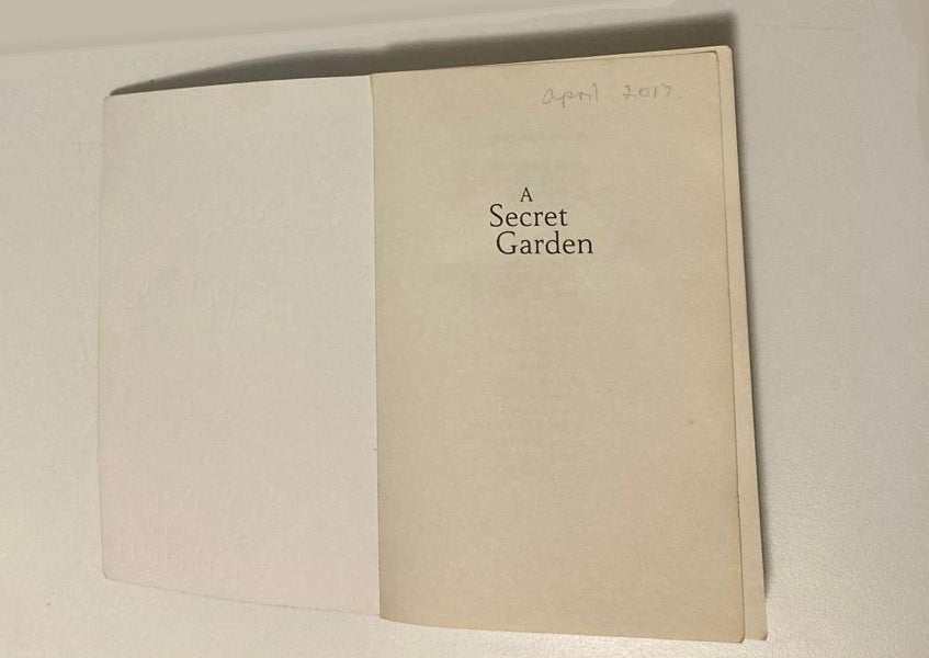 A secret garden - Katie Fforde (First edition)