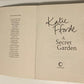 A secret garden - Katie Fforde (First edition)