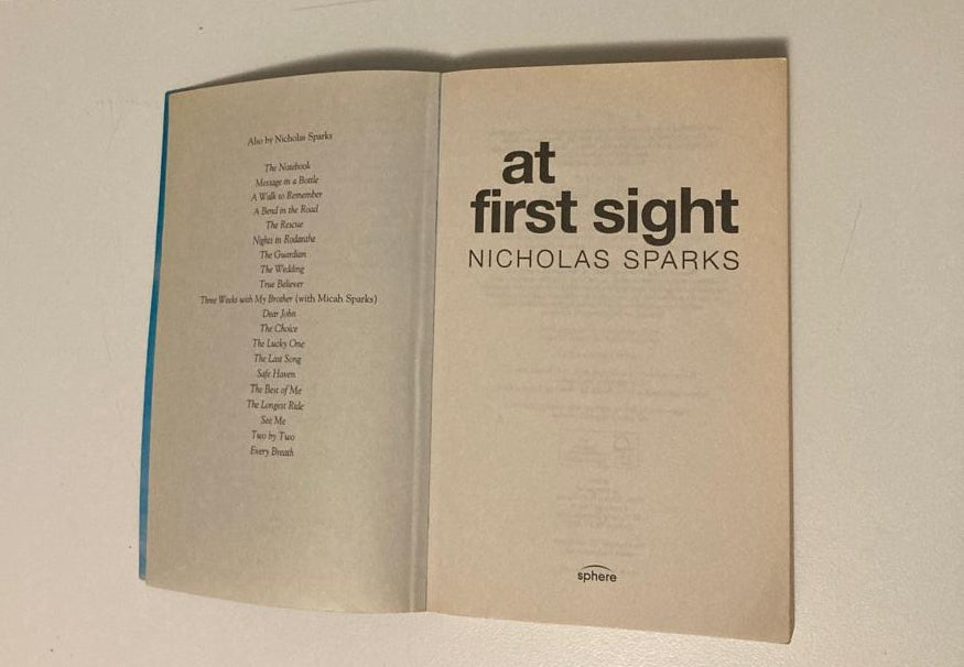 At first sight - Nicholas Sparks (Jeremy Marsh & Lexie Darnell #2)