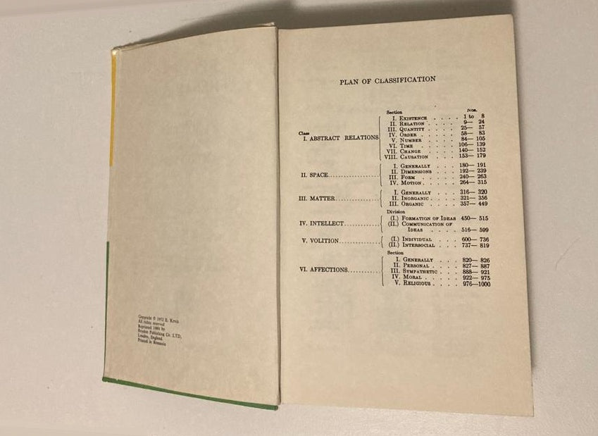 Roget's Thesaurus of synonyms & antonyms - Peter Mark Roget