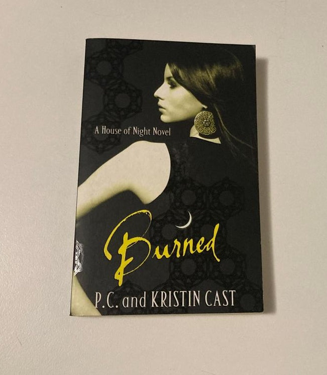 Burned - P.C. and Kristin Cast (House of Night #7)