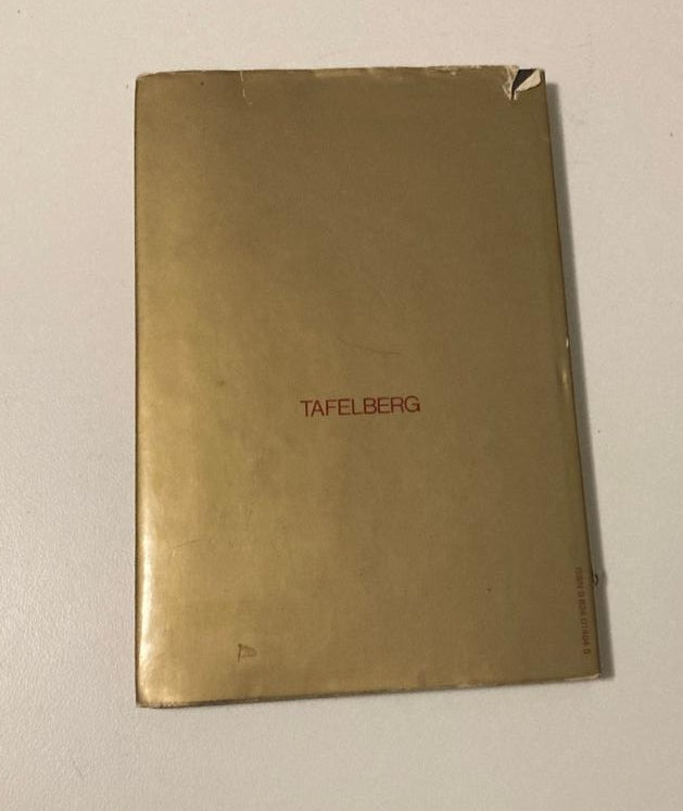 Leipoldt 100 - ’n Bundel opstelle saamgestel deur Merwe Scholtz (First edition)