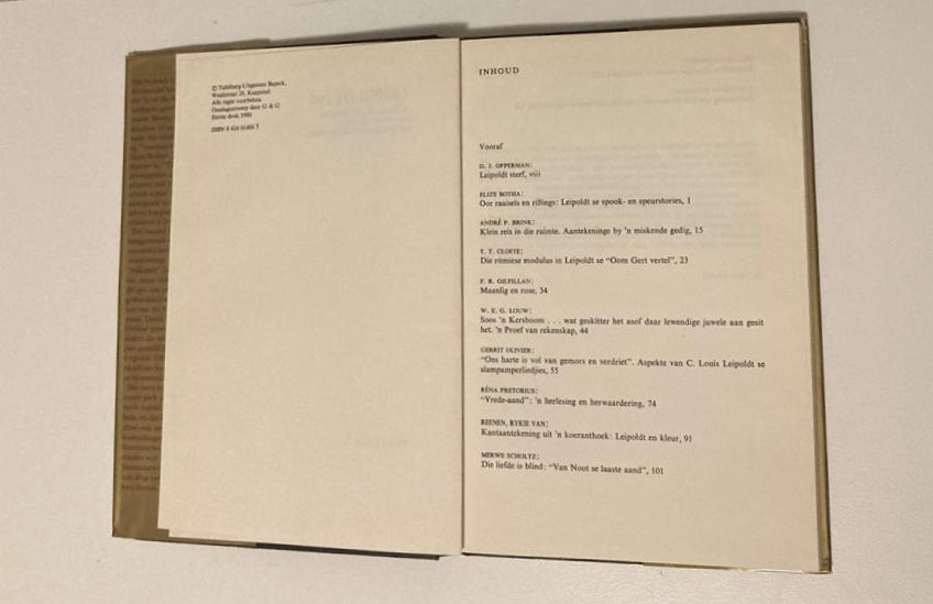 Leipoldt 100 - ’n Bundel opstelle saamgestel deur Merwe Scholtz (First edition)