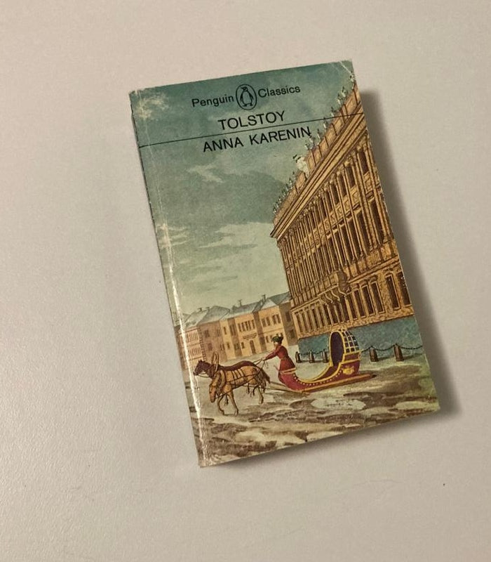 Anna Karenin - Leo Tolstoy