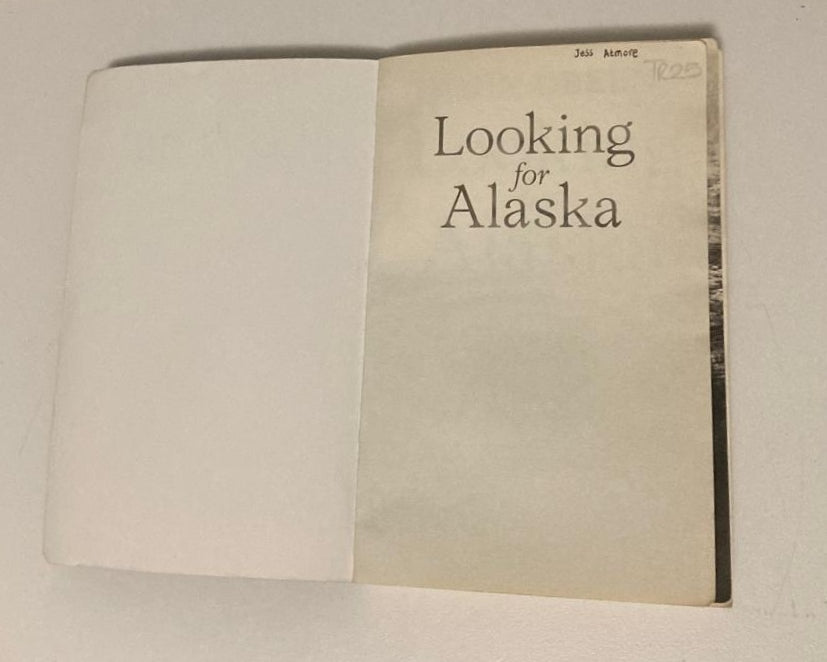 Looking for Alaska - John Green
