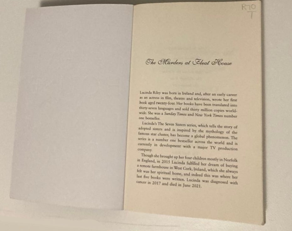 The murders at Fleat House - Lucinda Riley