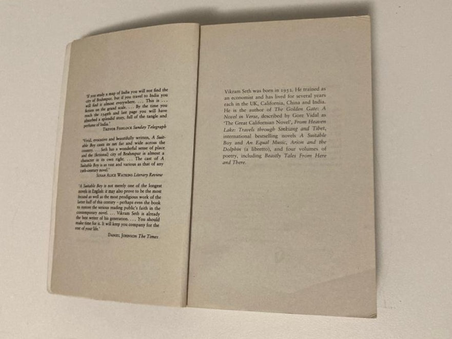 A suitable boy - Vikram Seth (A Bridge of Leaves #1)